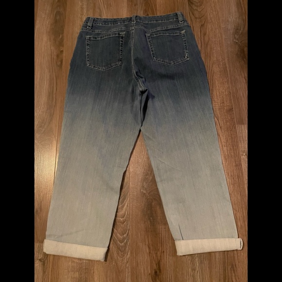 *SOLD* Denim Capris - Picture 3 of 5